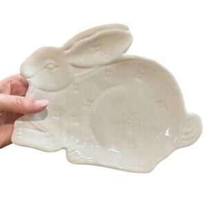 Pottery Barn Rabbit Serving Plate White Bunny Candy Dish Embossed Flowers Easter